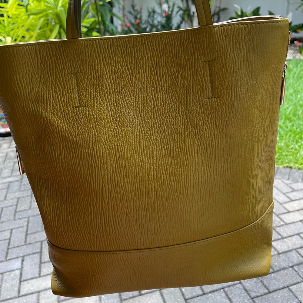 FURLA leather mustard yellow woman tote - Picture 4 of 7